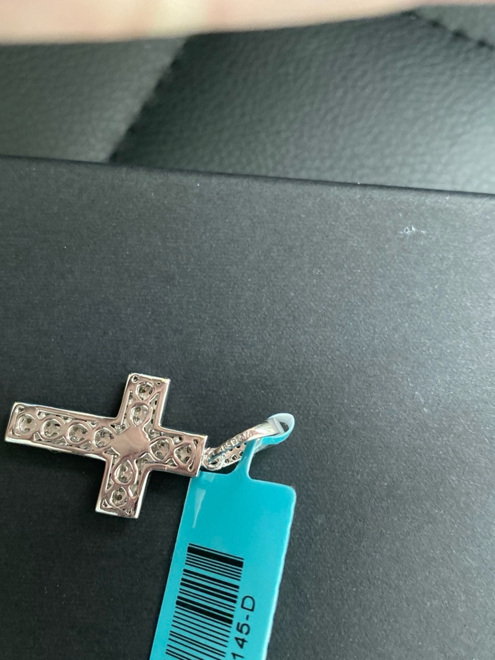 Silver Moissanite Cross Pendant - Picture 6 of 6